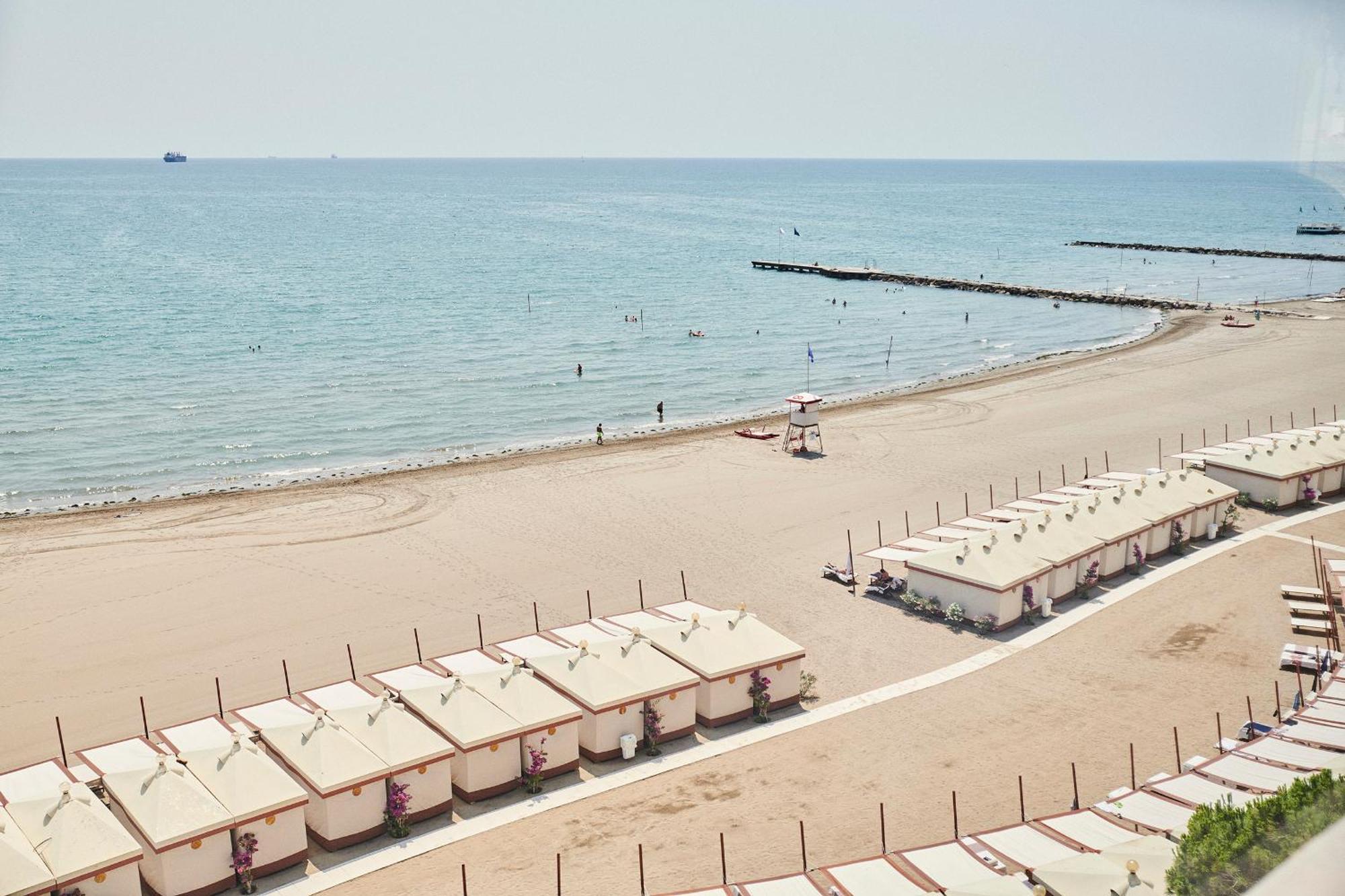 Hotel Excelsior Venice Lido di Venezia Bagian luar foto
