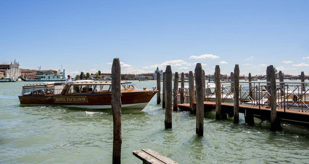 Hotel Excelsior Venice Lido di Venezia Bagian luar foto