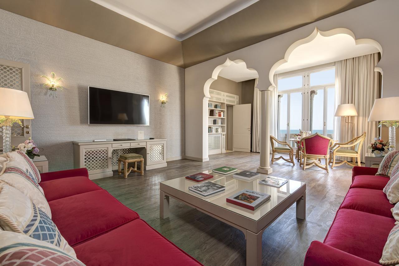 Hotel Excelsior Venice Lido di Venezia Bagian luar foto