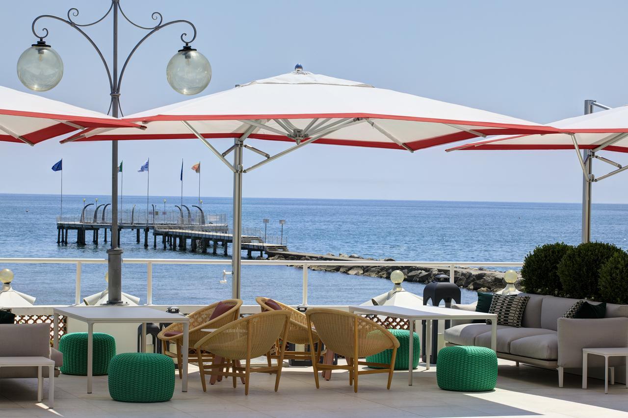 Hotel Excelsior Venice Lido di Venezia Bagian luar foto